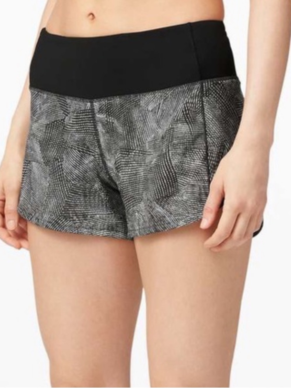 EUC Lululemon Speed Up Shorts 4” VMIM Size 8